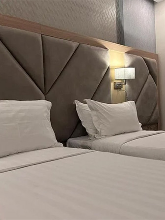 10-night-5-star-Leicester-umrah-package