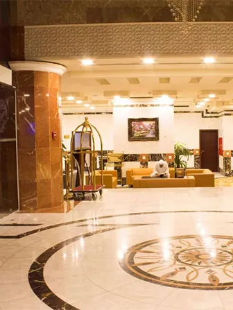 10-nights-3-star-leicester-umrah-packages