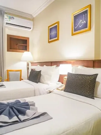 10-nights-4-star-leicester-umrah-packages