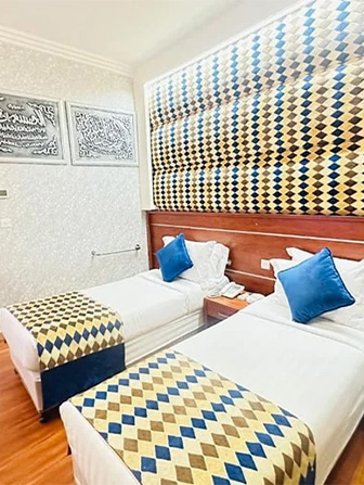 10-nights-5-star-london-umrah-package
