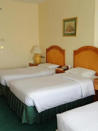 10-nights-5-star-birmingham-umrah-package