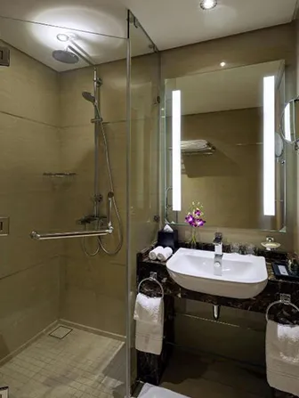 10-nights-5-star-Bradford-umrah-packages