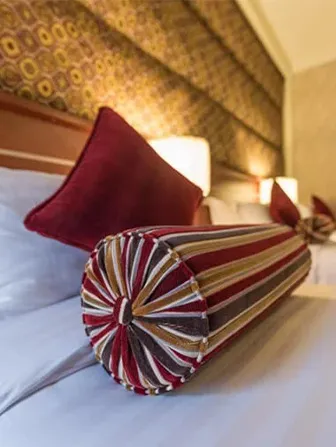 5-night-4-star-bradford-umrah-packages