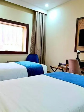 5-nights-4-star-london-umrah-package