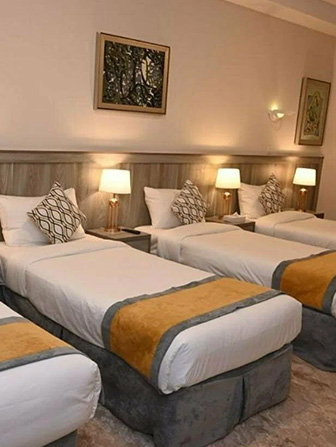 7-night-3-star-Bradford-umrah-package