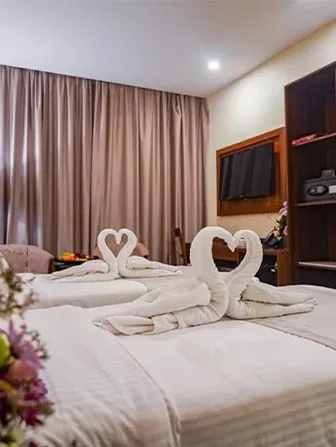 7-nights-3-star-london-umrah-package