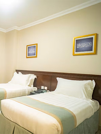 7-nights-3-stars-deluxe-Leicester-umrah-packages