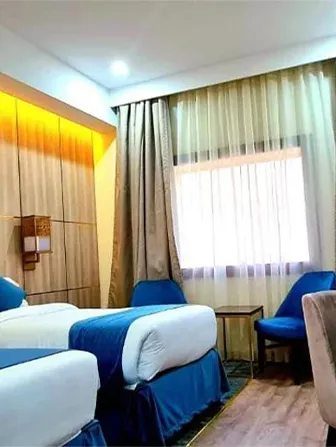 7-nights-4-star-manchester-umrah-package