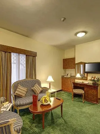7-nights-5-stars-birmingham-umrah-packages