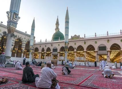 7 Nights 3 Star December Umrah Package